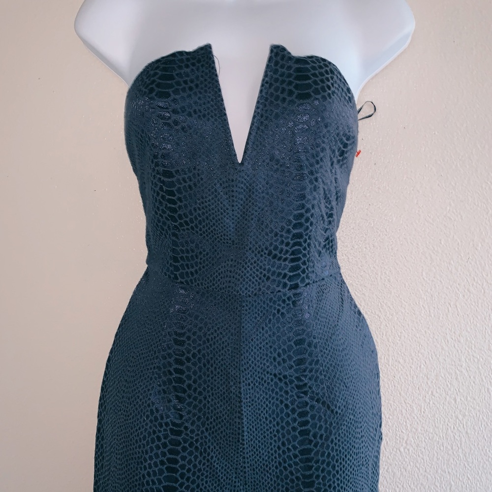 ✨ Missguided Blue Snake Print Jumpsuit Strapless - Picture 9 of 16